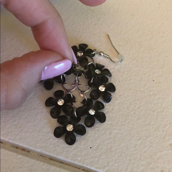 Black Flower Earrings - Picture 3 of 3